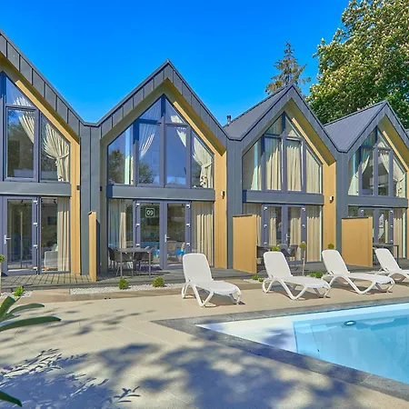 Premium Nautica Blisko Plazy ريفال