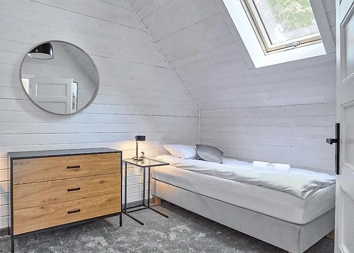 Premium Nautica Blisko Plazy